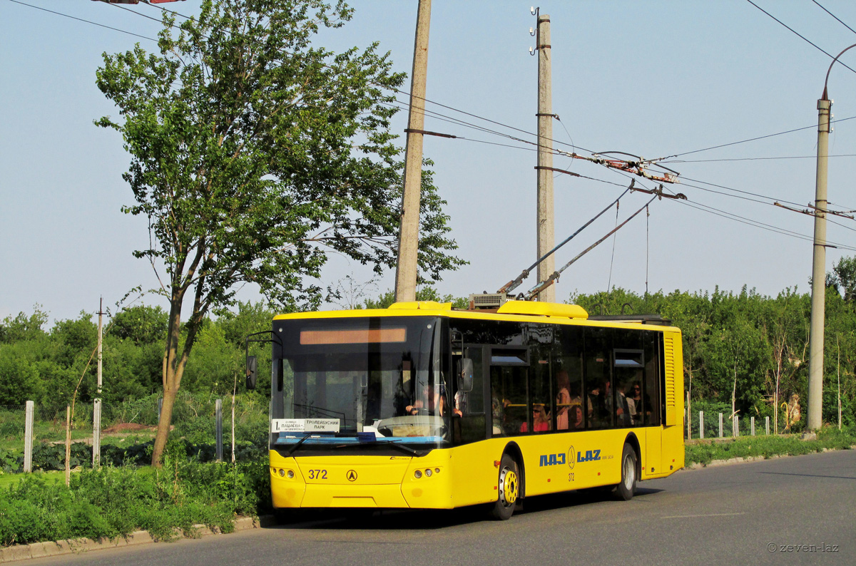 Черкассы, ЛАЗ E183D1 № 372