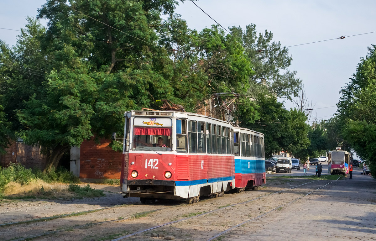 Новочеркасск, 71-605 (КТМ-5М3) № 142