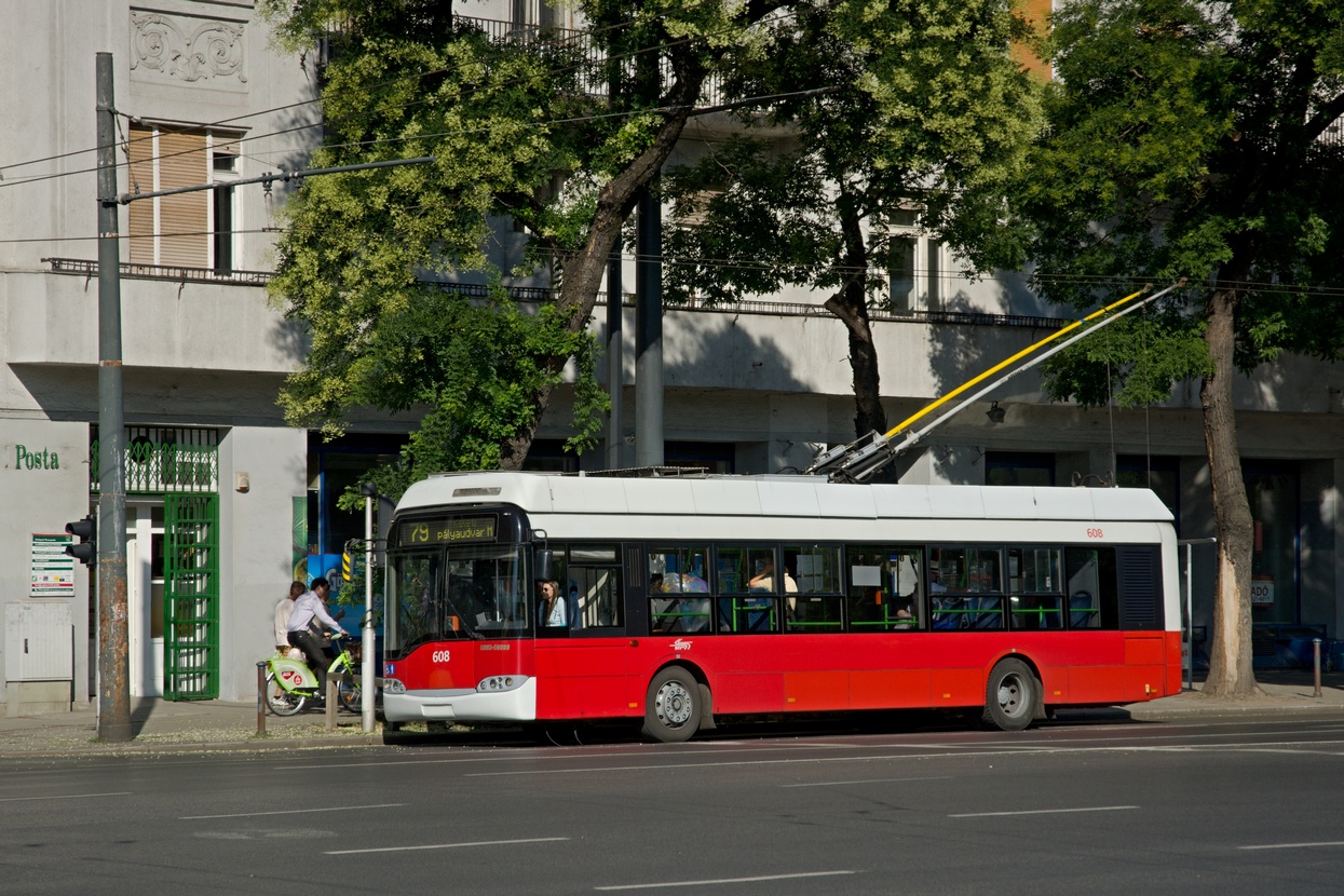 Будапешт, Solaris Trollino II 12 Ganz-Škoda B № 608