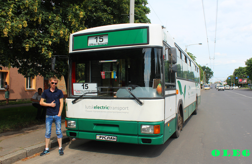 Electric transport employees
