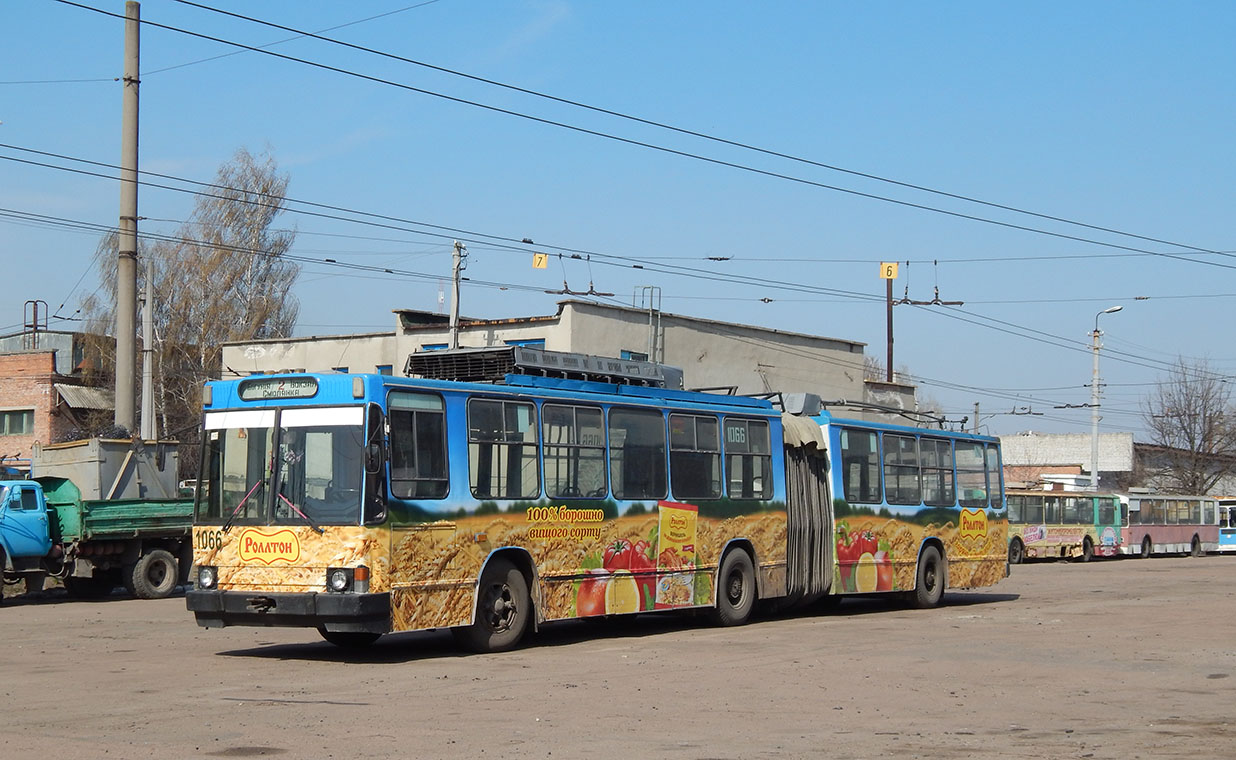 Житомир, ЮМЗ Т1 № 1066