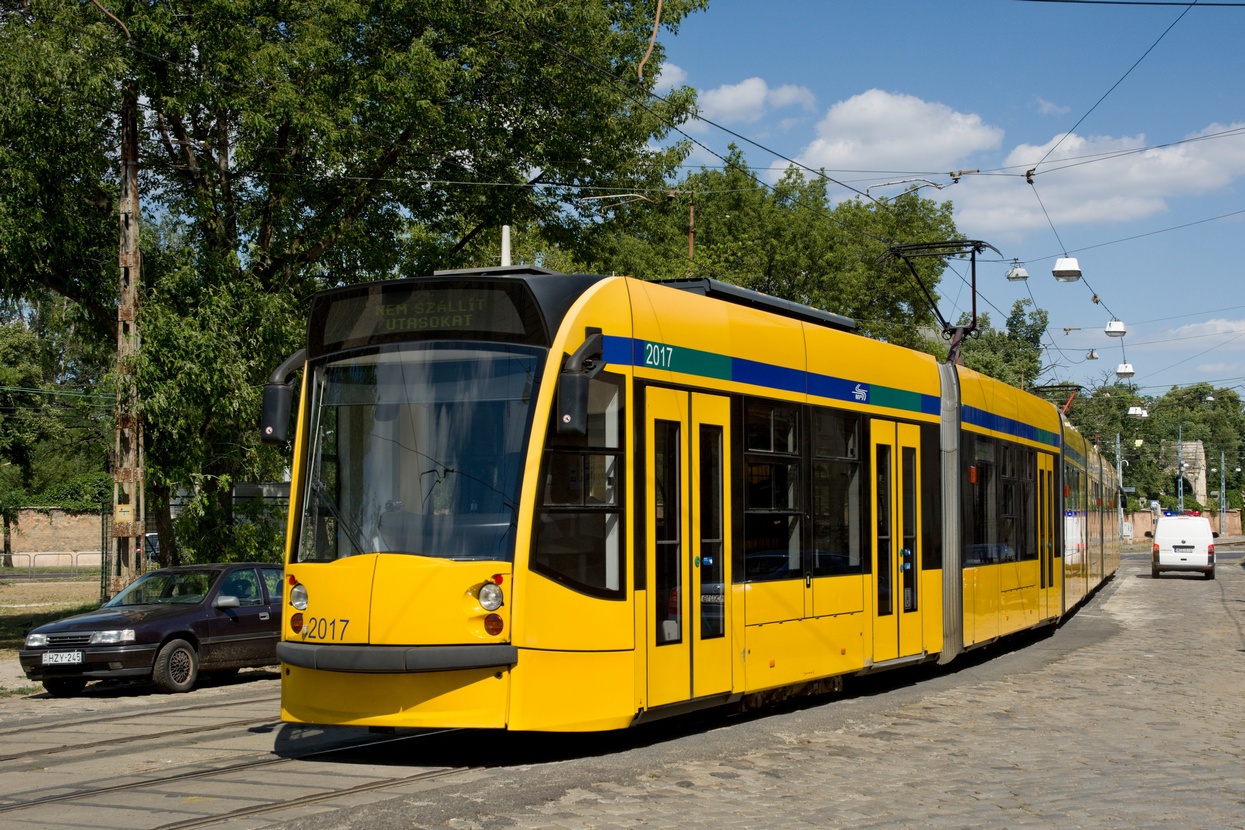 Budimpešta, Siemens Combino Supra NF12B Br. 2017