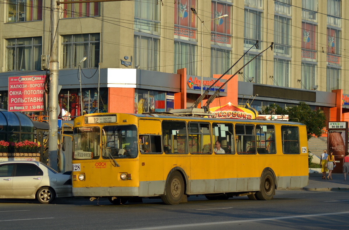 Omsk, ZiU-682G [G00] č. 128
