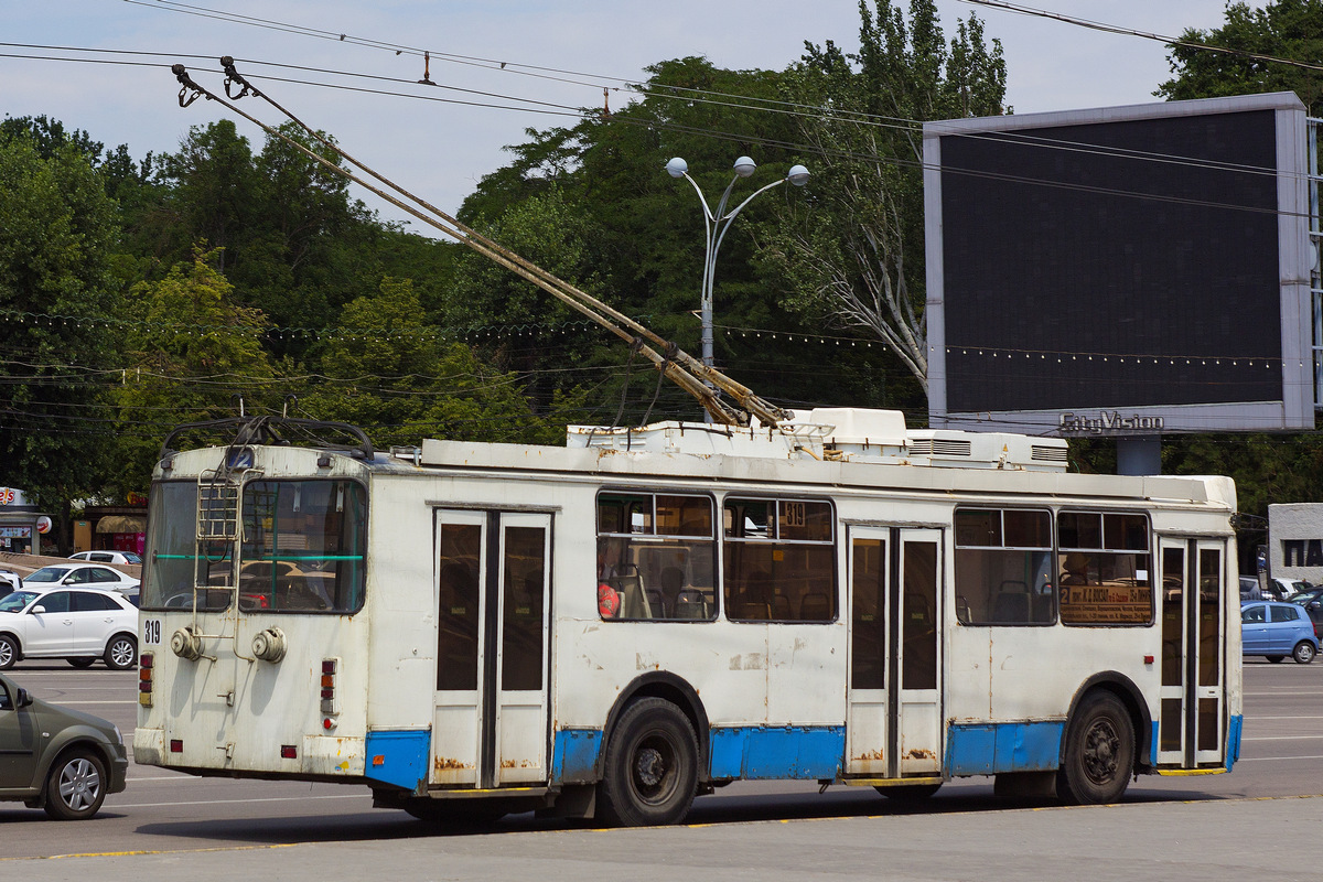 Rostovas prie Dono, ZiU-682G-016.02 (with double first door) nr. 319