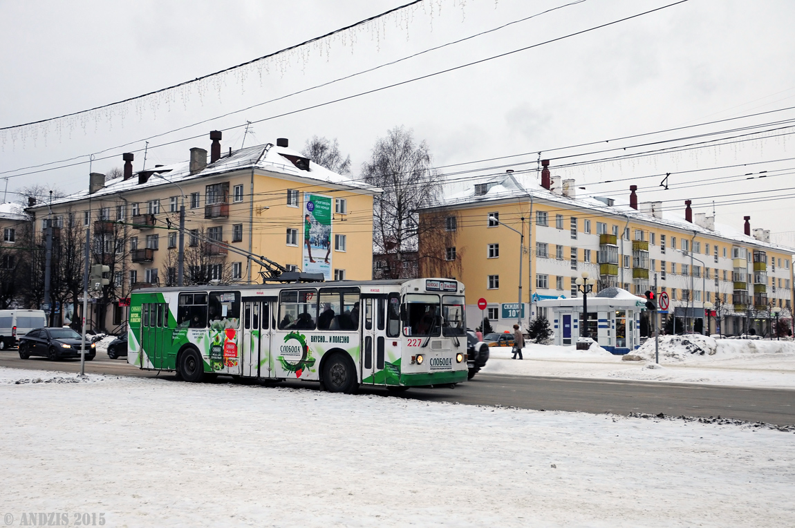 Йошкар-Ола, ЗиУ-682Г-014 [Г0Е] № 227