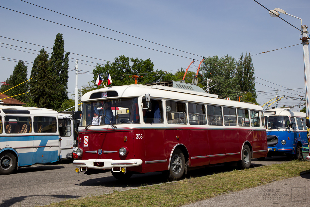 Пардубице, Škoda 9TrHT26 № 353