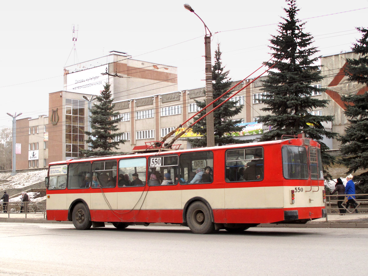 Киров, ЗиУ-682Г [Г00] № 550