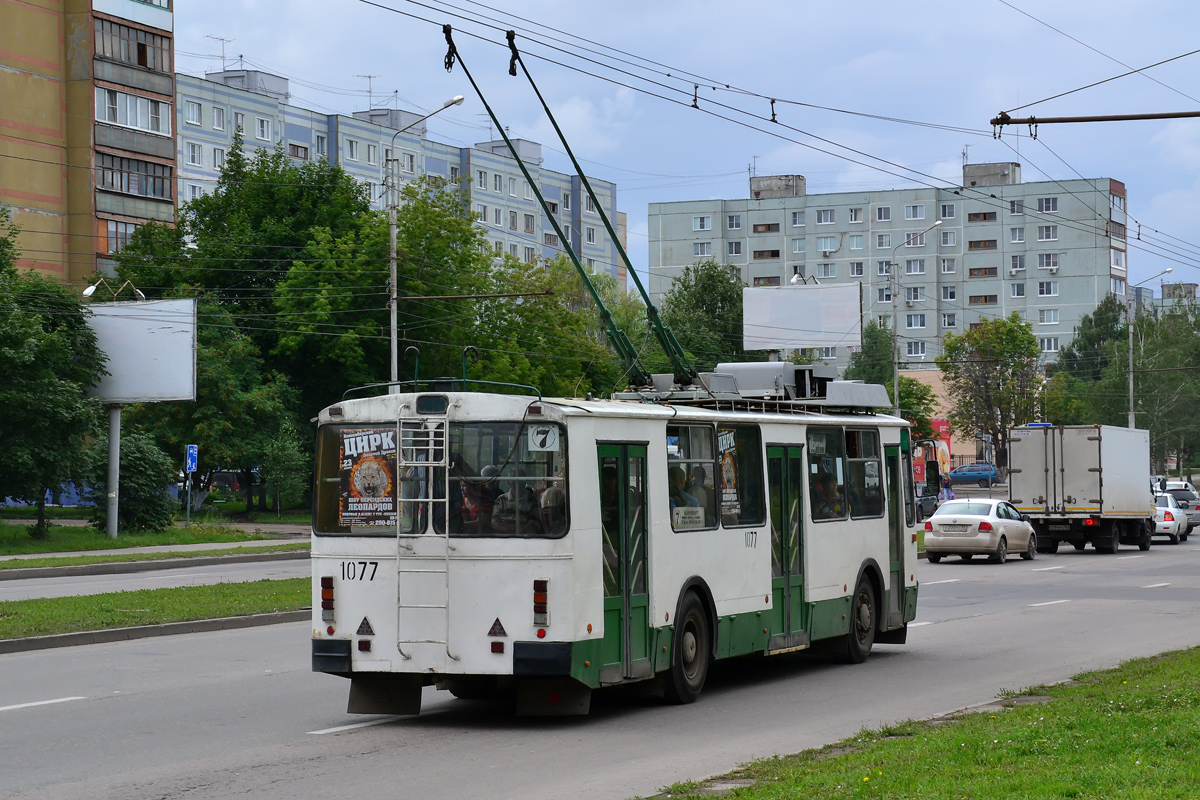 Пенза, ВЗТМ-5284 № 1077