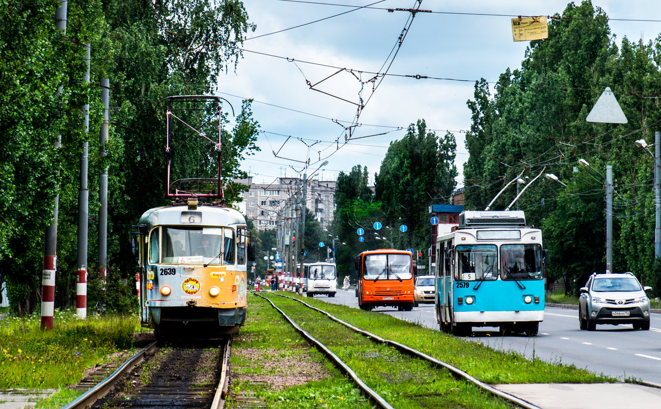 Нижний Новгород, Tatra T3SU № 2639; Нижний Новгород, МТрЗ-6223-0000010 № 2579