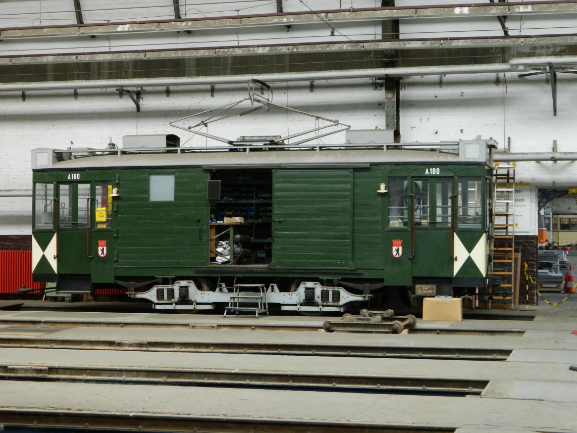 Berliini, Berolina 2-axle motor car # A180