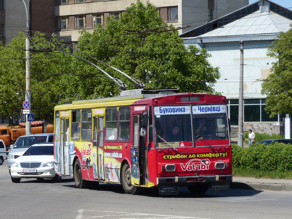 Черновцы, Škoda 14Tr02/6 № 272
