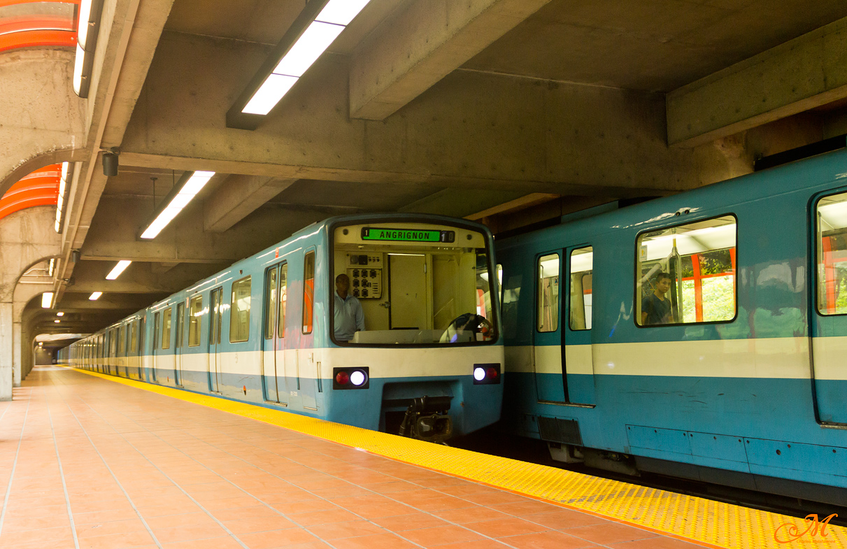 Монреаль, Canadian Vickers MR-63 моторный № 81-720; Монреаль — Métro de Montréal -> Ligne verte