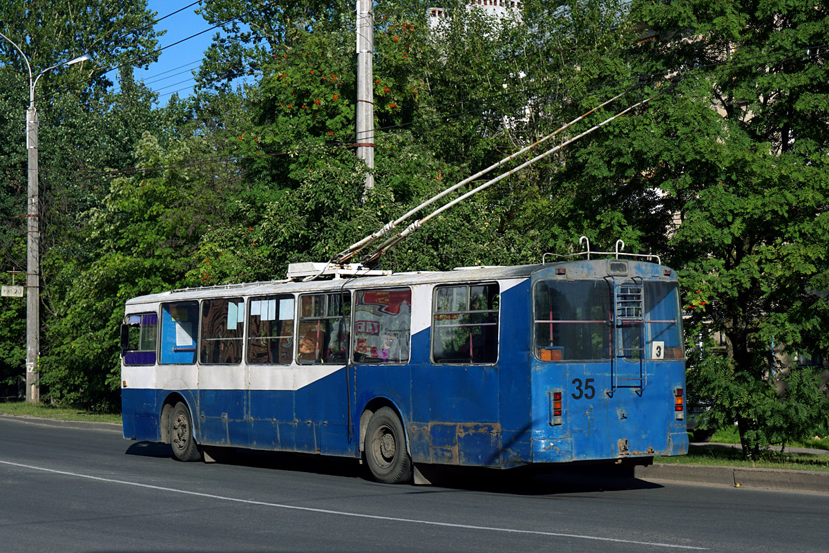 Великий Новгород, ЗиУ-682Г-016  [Г0М] № 35