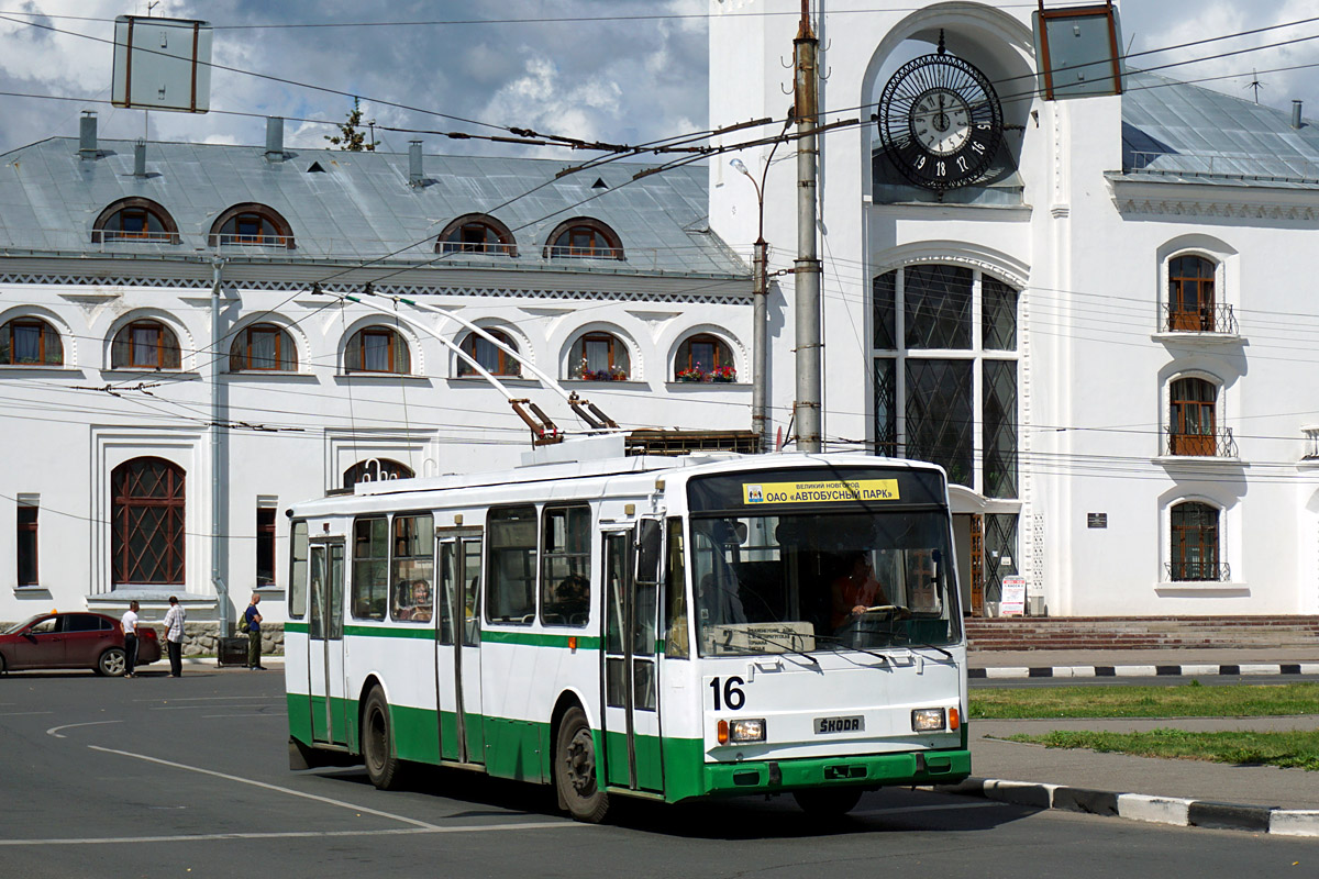 Великий Новгород, Škoda 14TrM (ВМЗ) № 16