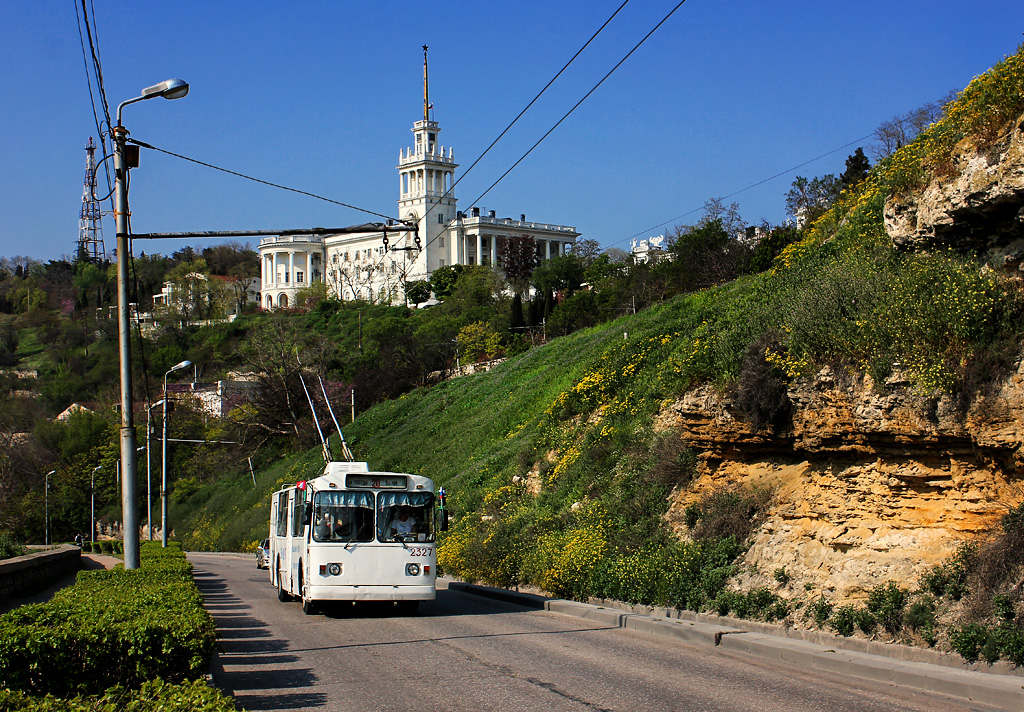 Севастополь, ЗиУ-682В-012 [В0А] № 2327
