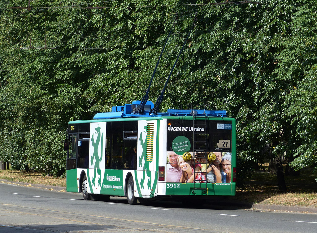 Киев, ЛАЗ E183D1 № 3912