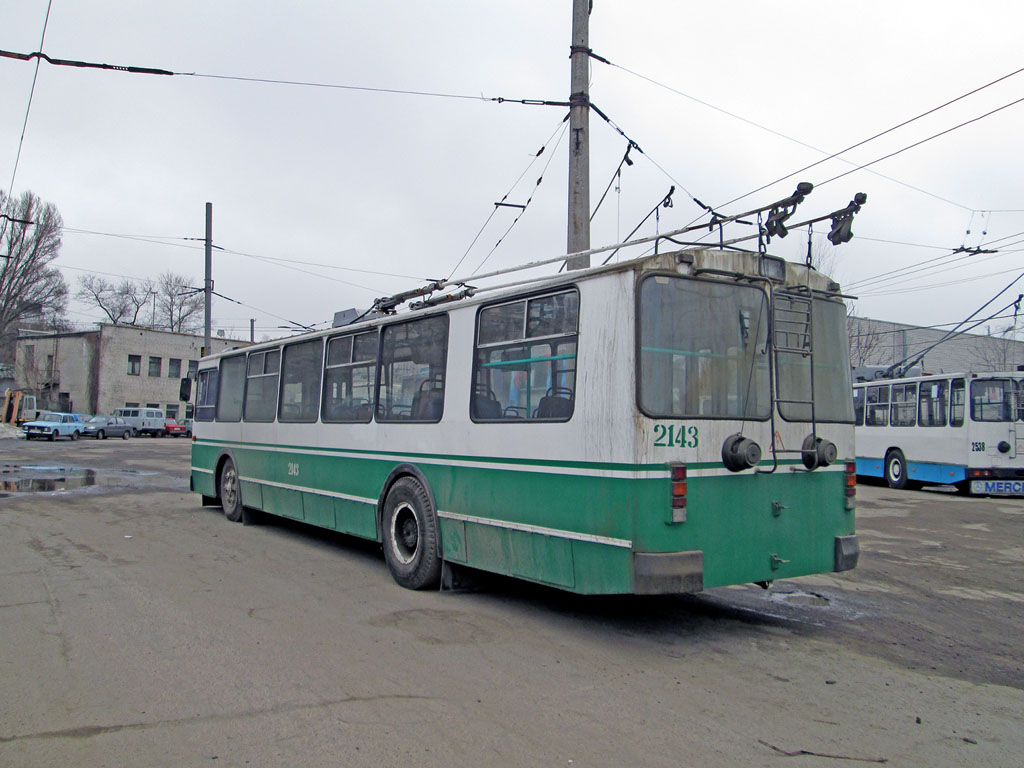 Dnipro, ZiU-682G-016 (018) N°. 2143