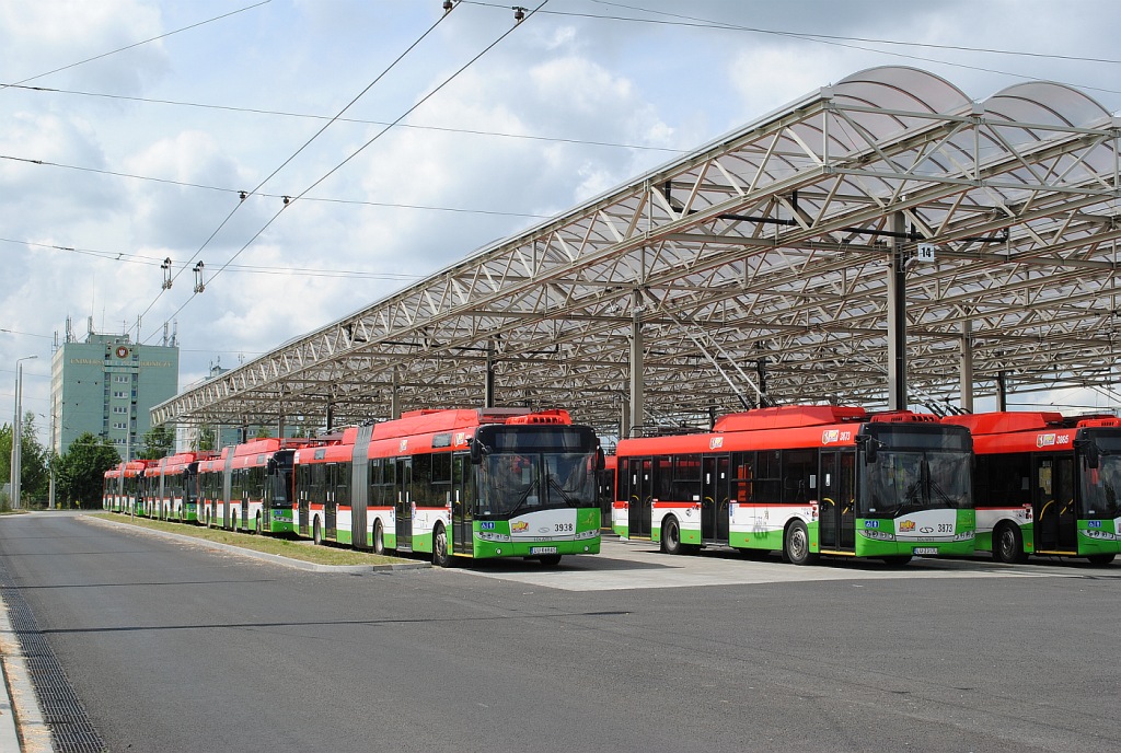 Люблин, Solaris Trollino III 18 M № 3938; Люблин, Solaris Trollino III 12 Škoda № 3873