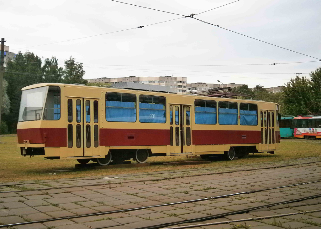 Minsk, Tatra T6B5SU č. 001