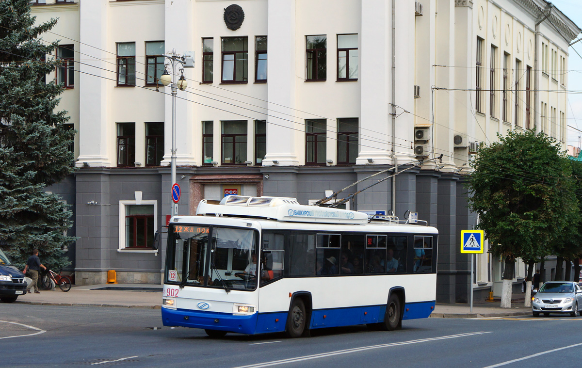 Чебоксары, БТЗ-52768Р № 902