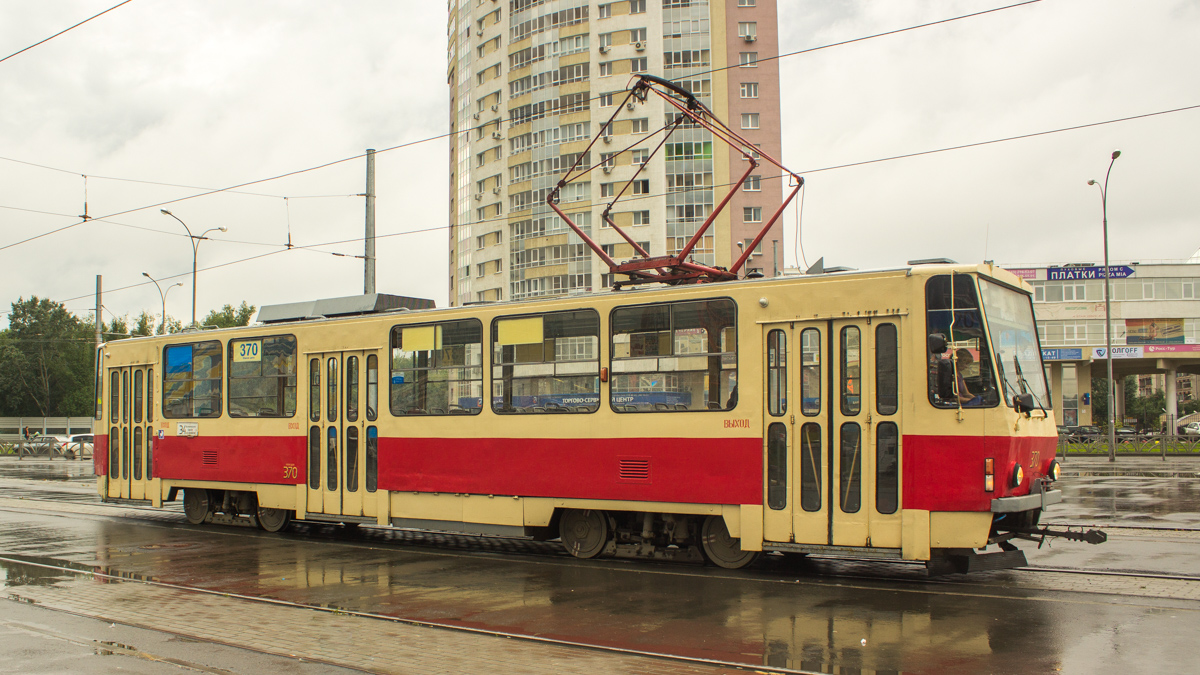 Jekatyerinburg, Tatra T6B5SU — 370