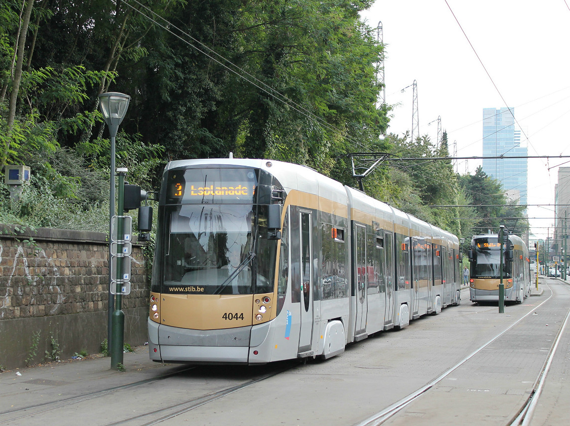 Brussels, Bombardier T4000 № 4044
