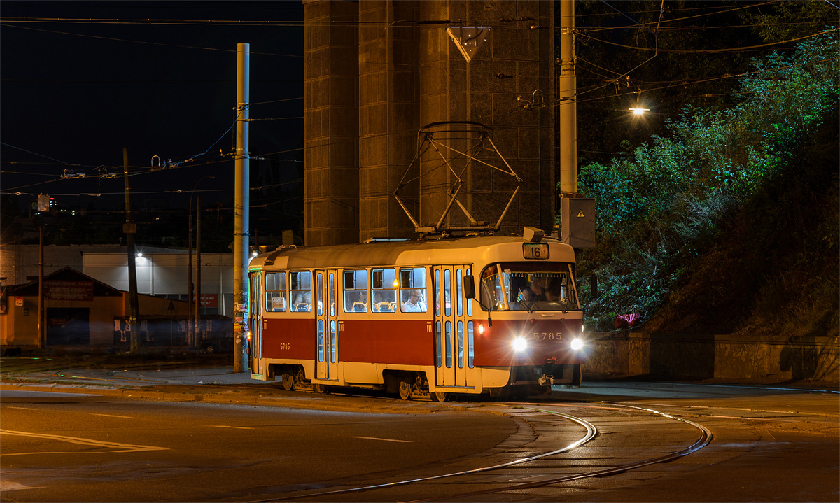 Киев, Tatra T3SU № 5785