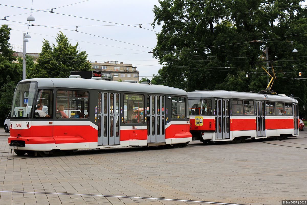 Brno, VV60LF № 1302; Brno, Tatra T3R.EV № 1531