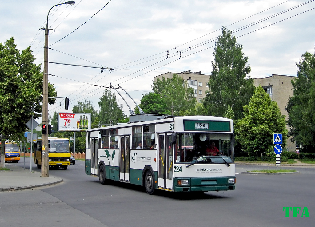 Луцк, MPK/Jelcz 120MT № 224