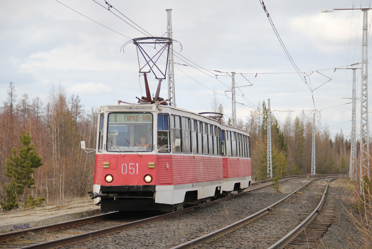 Усть-Илимск, 71-605 (КТМ-5М3) № 051