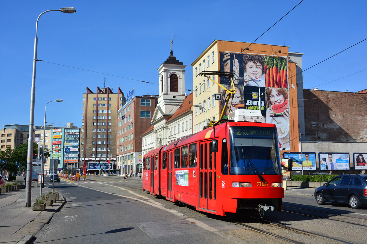 Bratislava, Tatra K2S # 7123