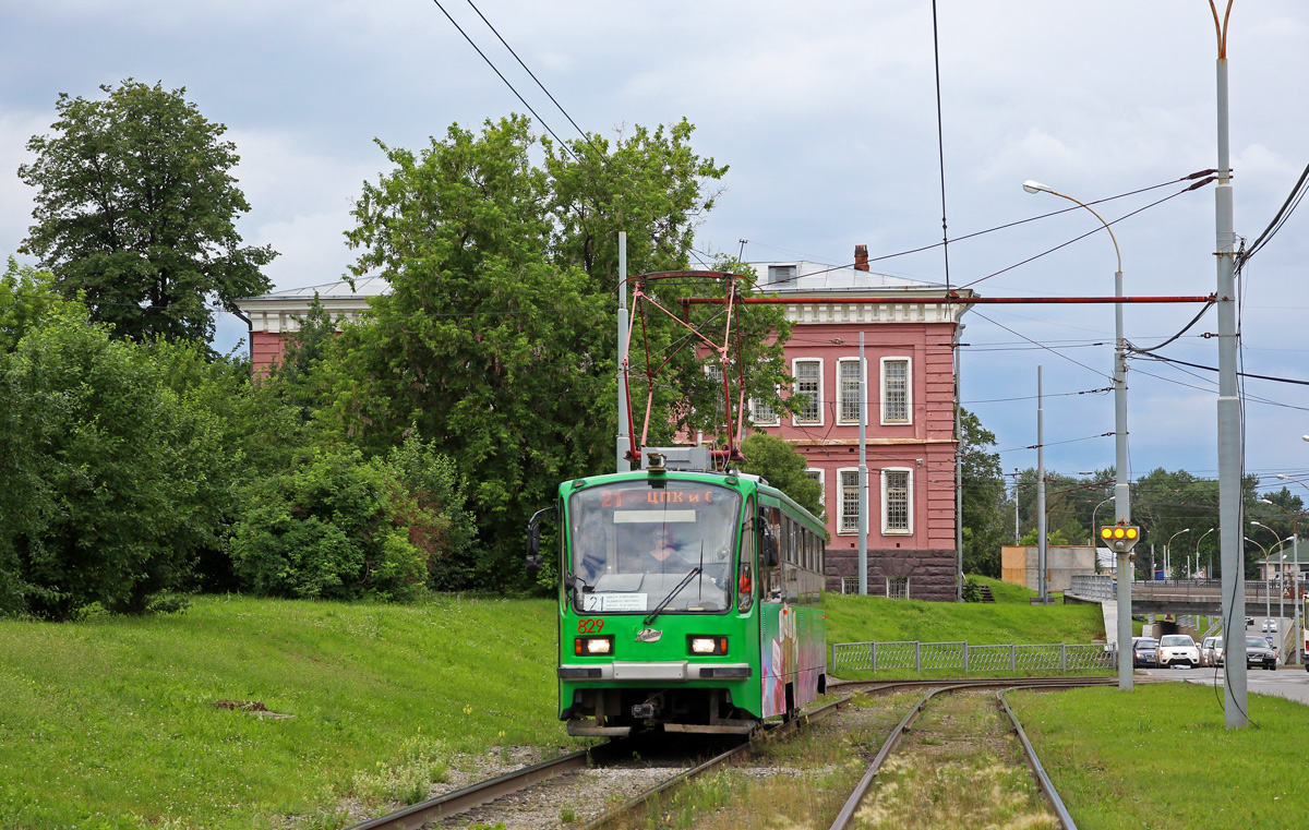 Екатеринбург, 71-405 № 829