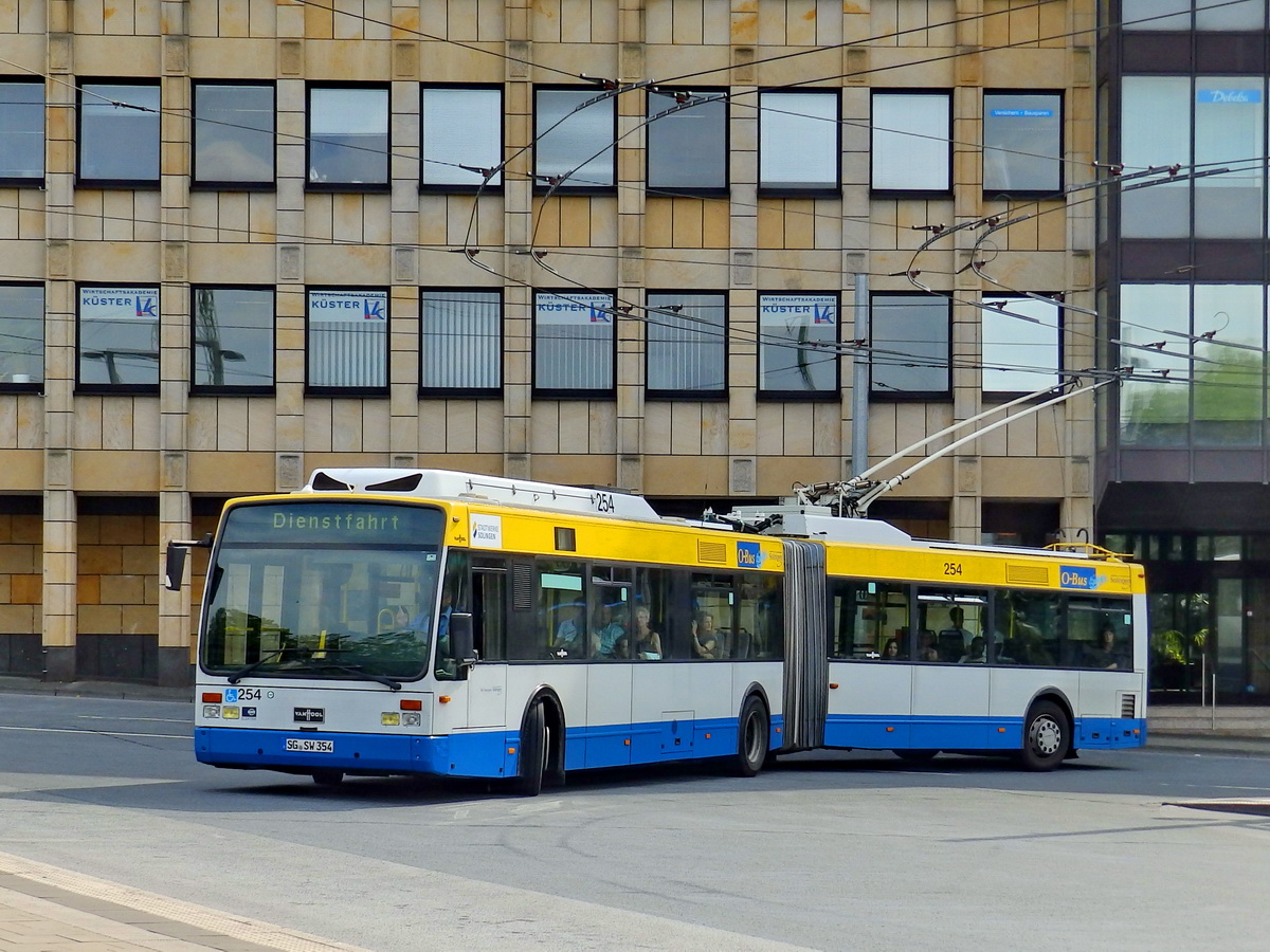 Золинген, Van Hool AG 300T № 254
