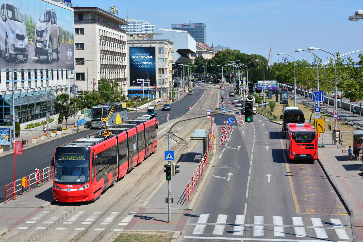 Братислава, Škoda 30T ForCity Plus № 7505