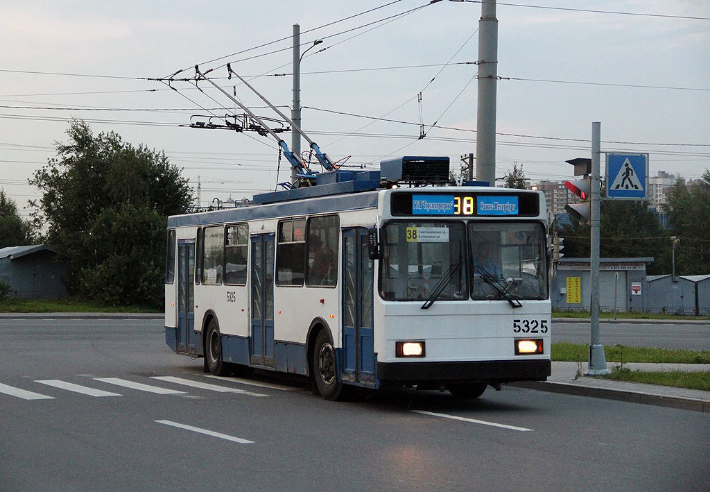 Санкт-Петербург, ВМЗ-5298-22 № 5325