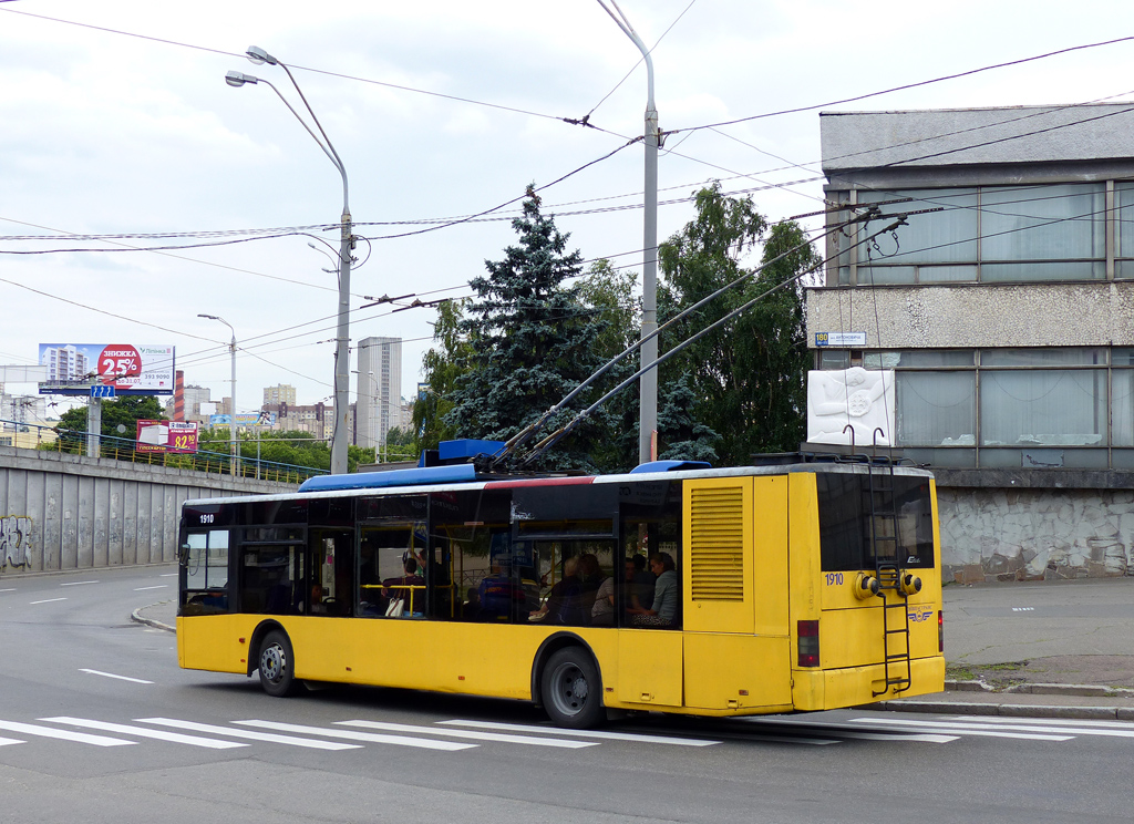 Киев, ЛАЗ E183D1 № 1910