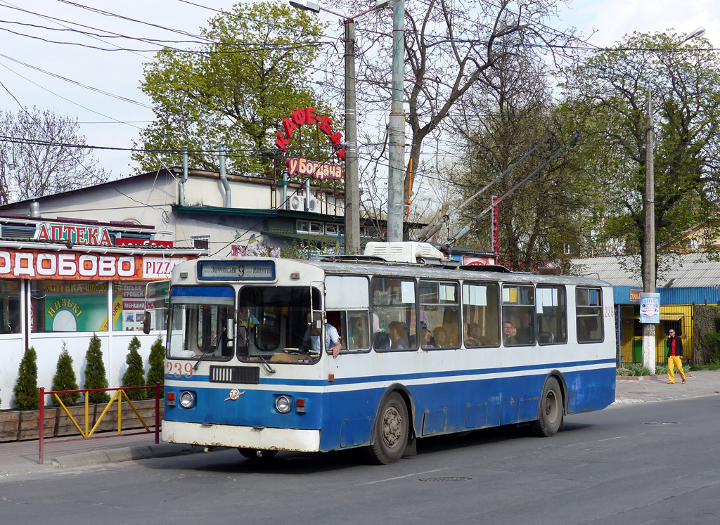 Хмельницкий, ЗиУ-682В [В00] № 239