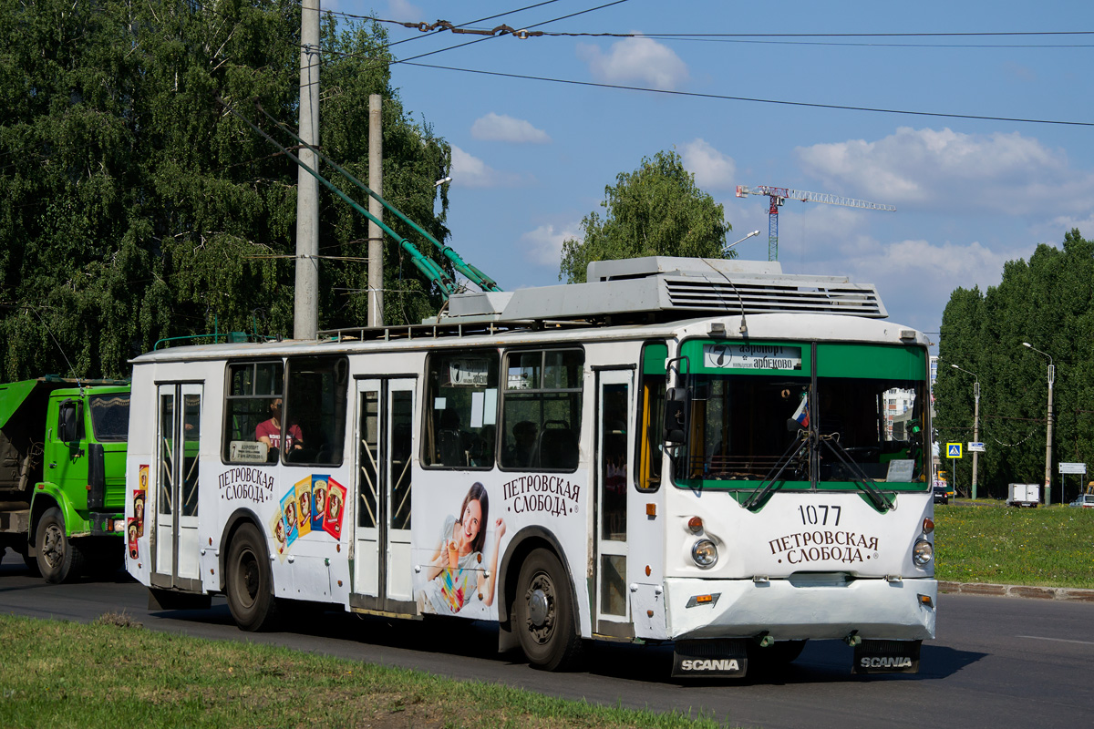 Пенза, ВЗТМ-5284 № 1077