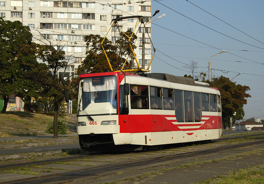 Киев, T3UA-3 «Каштан» № 601