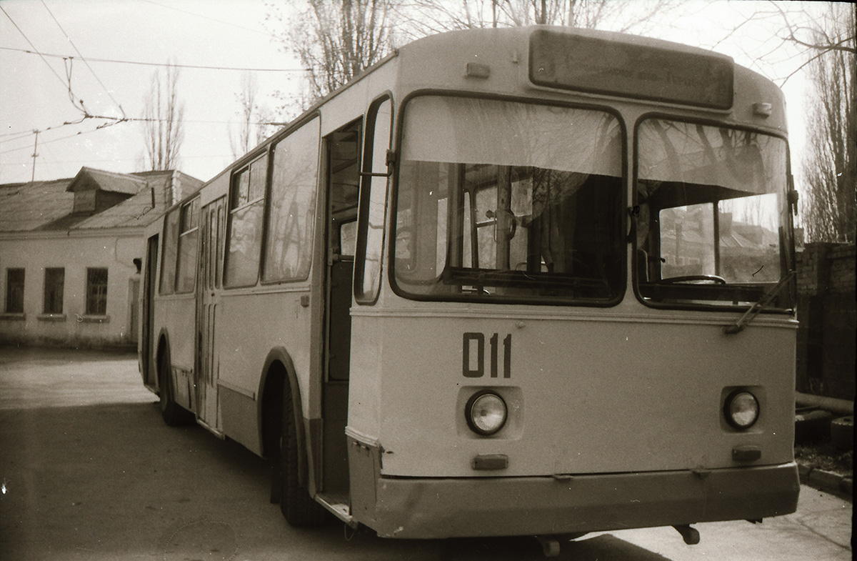Краснодар, ЗиУ-682В № 011