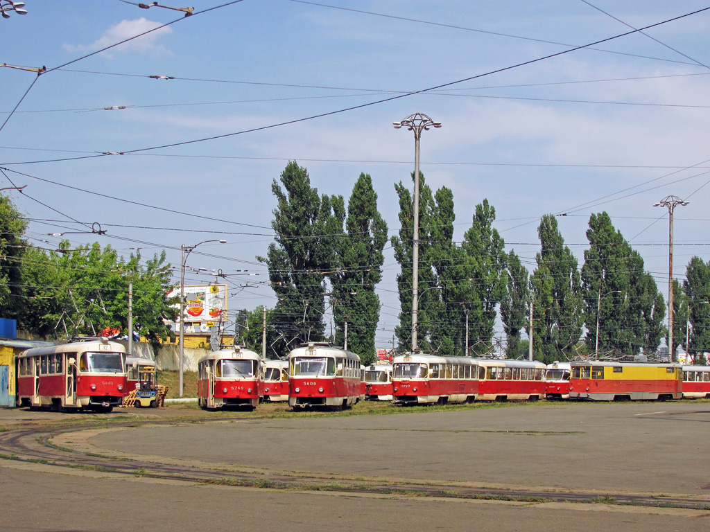 Киев, Tatra T3SU № 5845; Киев, Tatra T3SU № 5769; Киев, Tatra T3SU № 5808; Киев, Tatra T3SU № 5727; Киев, КТВ-57 № АВ-4