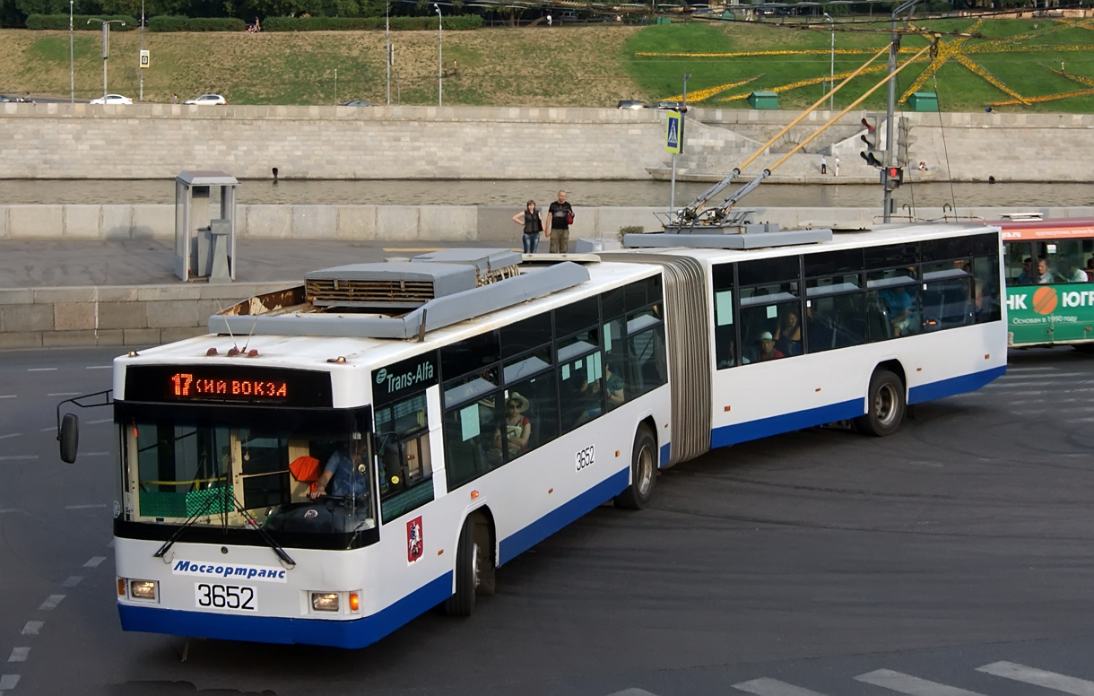 Москва, ВМЗ-62151 «Премьер» № 3652