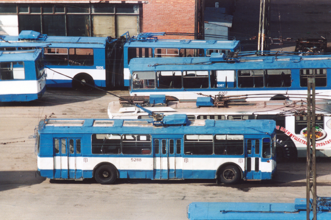 Санкт-Петербург, ЗиУ-682В-012 [В0А] № 5288