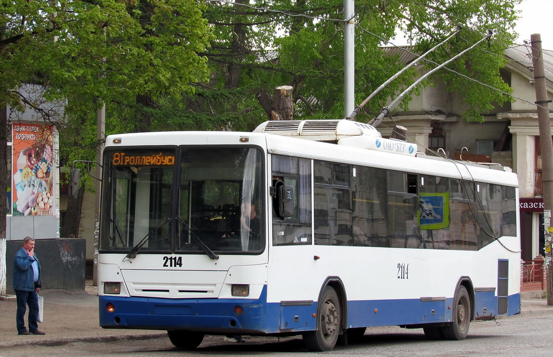 Уфа, НефАЗ-БТЗ 52765Р № 2114