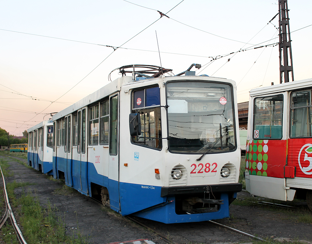 Магнитогорск, 71-608КМ № 2282