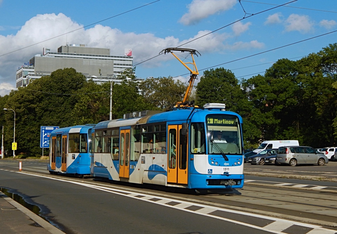 Острава, Vario LFR.E № 1311; Острава, VV60LF № 302