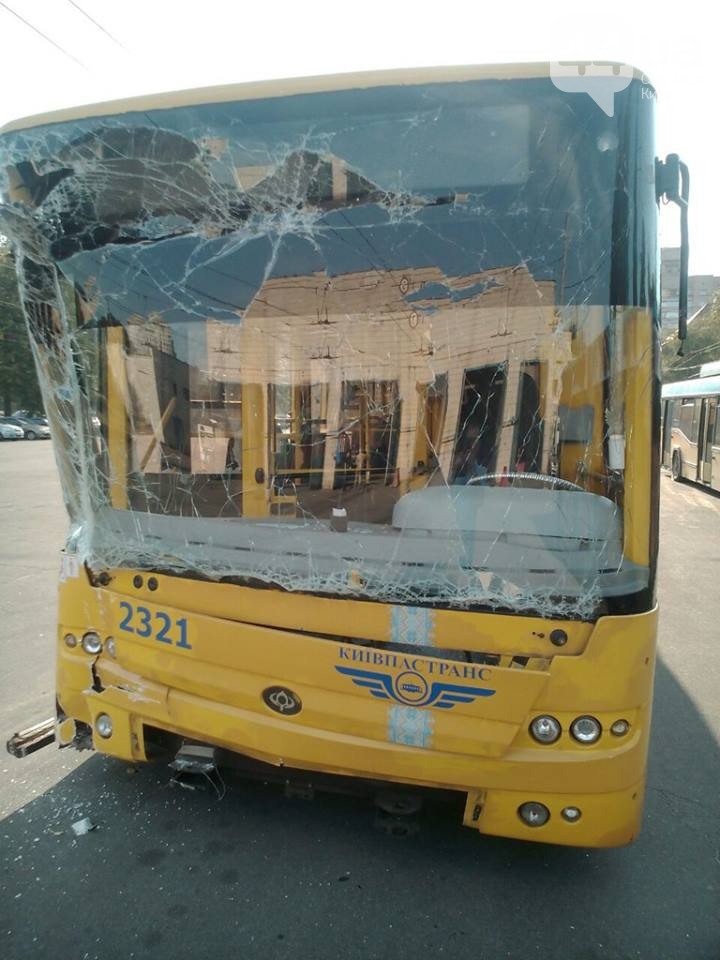 Kiev, Bogdan Т90110 N°. 2321