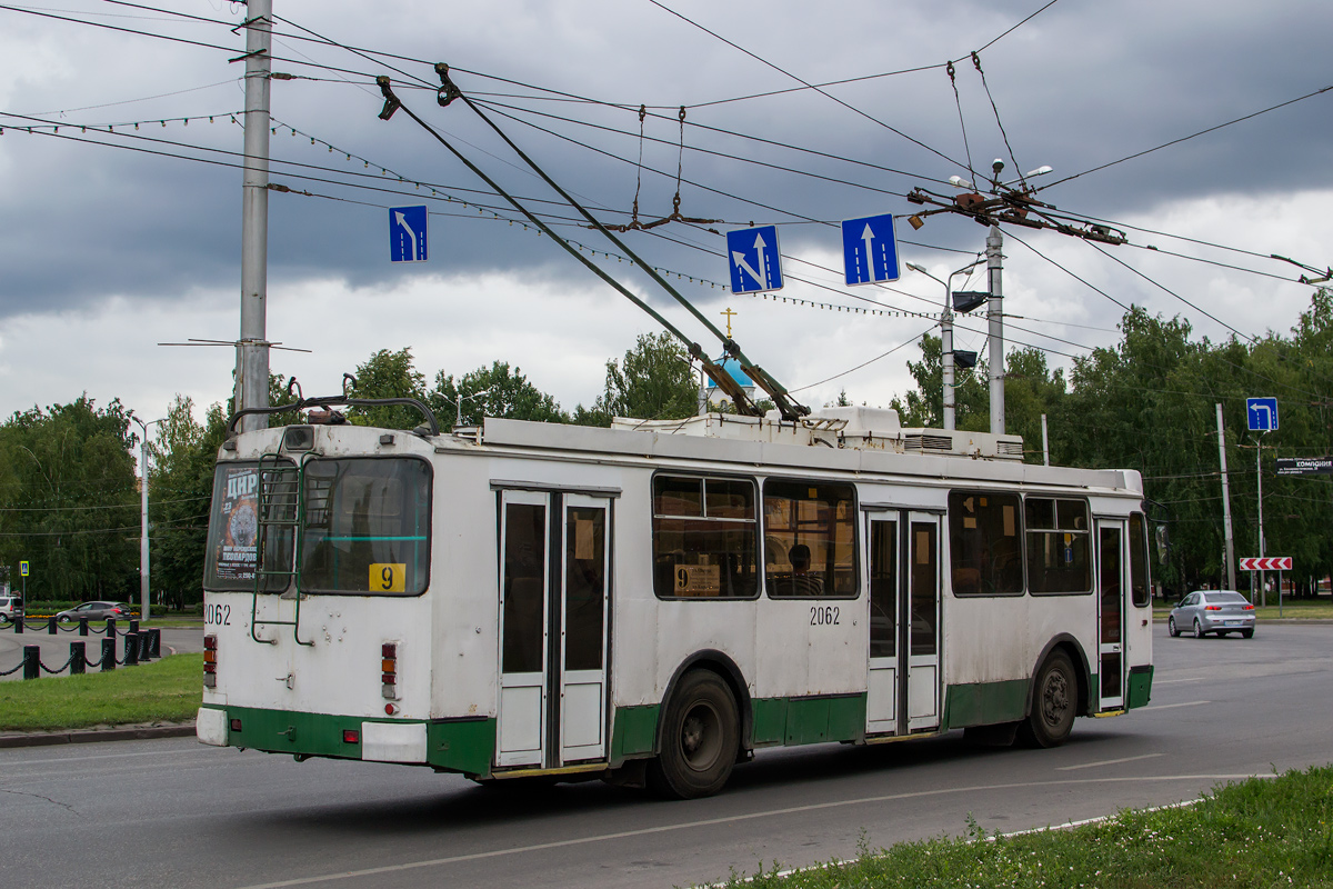 Пенза, ЗиУ-682Г-016.02 № 2062