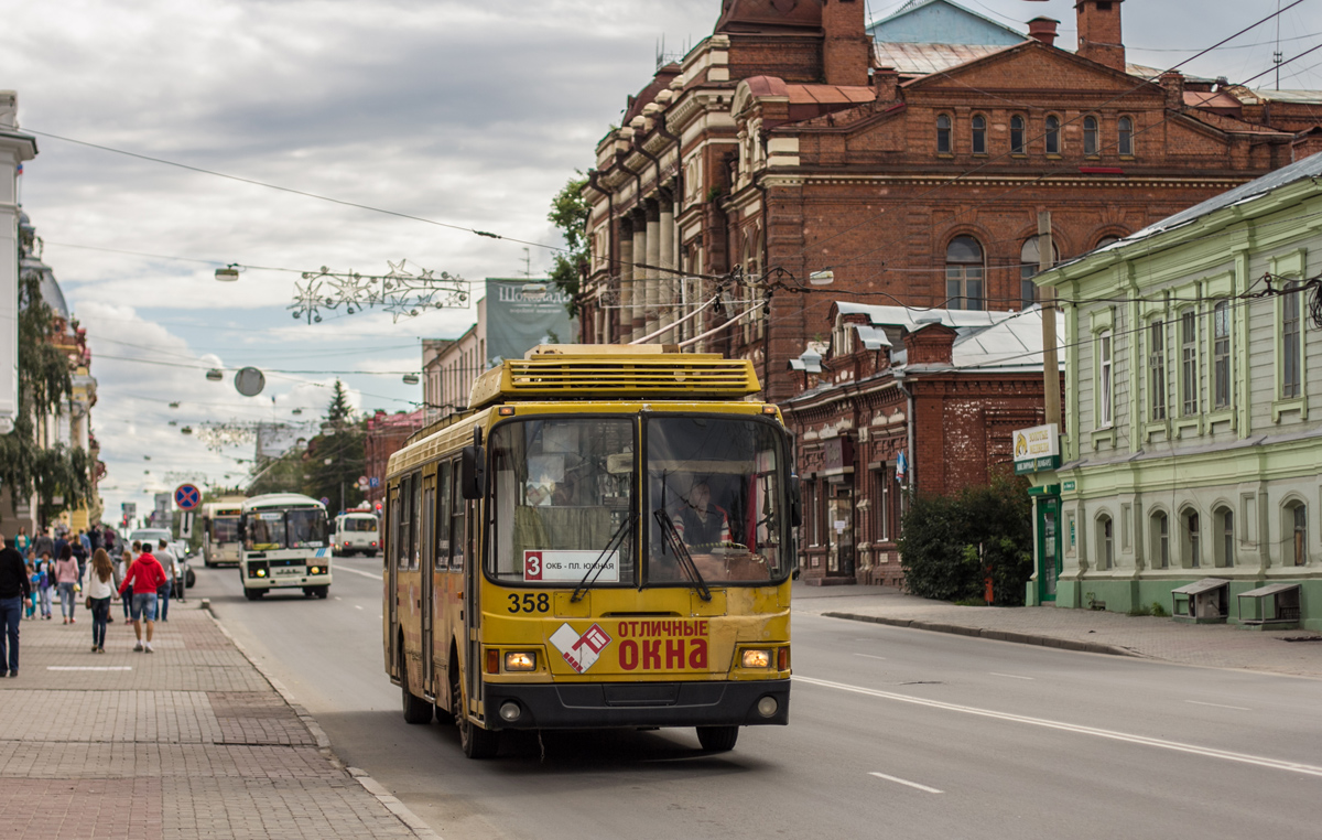 Tomsk, LiAZ-5280 (VZTM) N°. 358