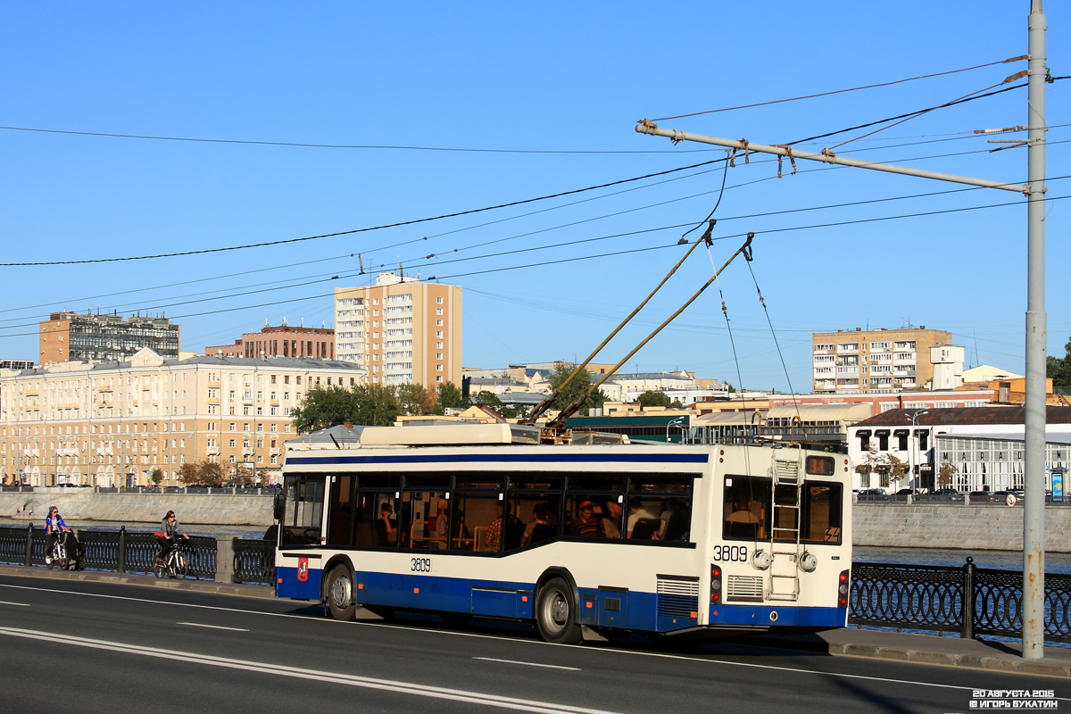 Москва, СВАРЗ-МАЗ-6235.00 № 3809